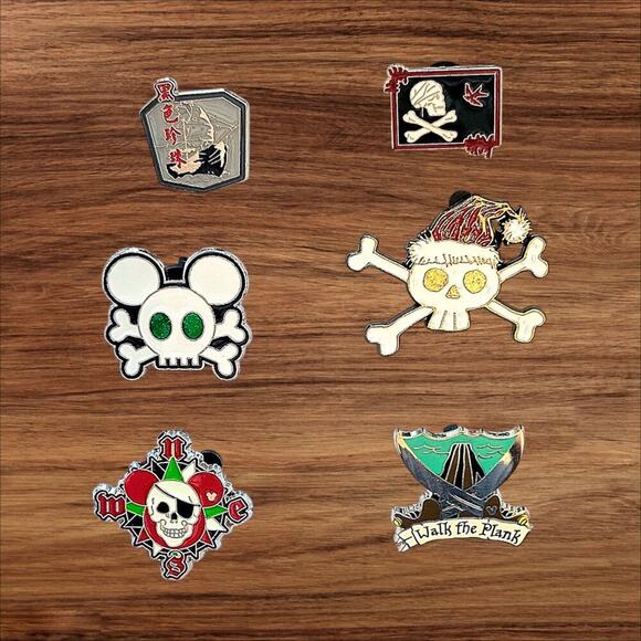 6 Pirates of the Carribean Disney Parks Trading Pins, Plus 2 Bonus Pins - Picture 1 of 2